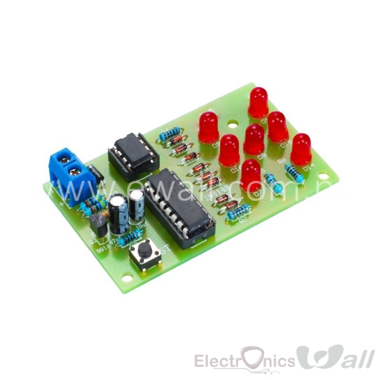 Students learning DIY Electronic Dice Suite Kit